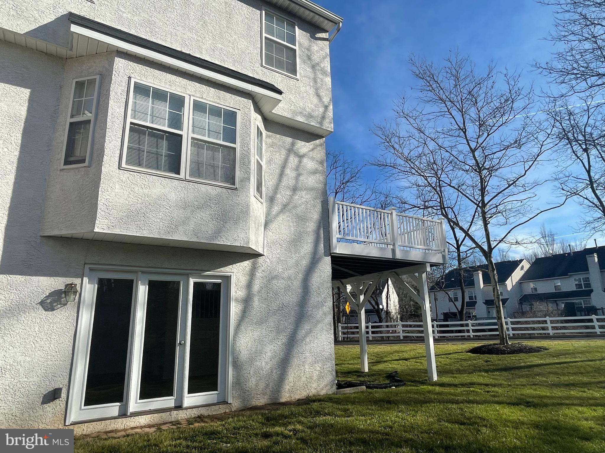 PINE TREE RIDGE - Residential Lease