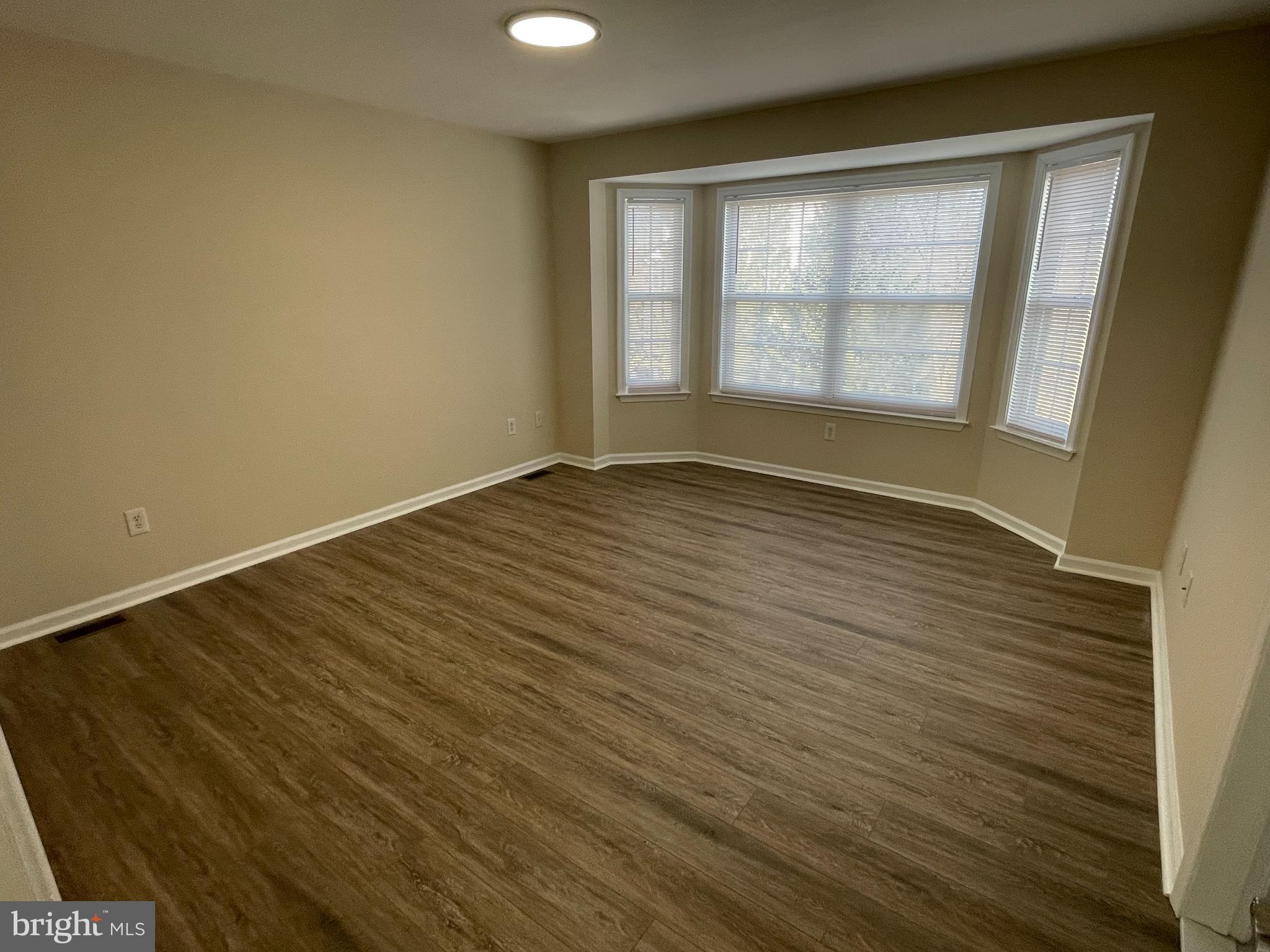 PINE TREE RIDGE - Residential Lease