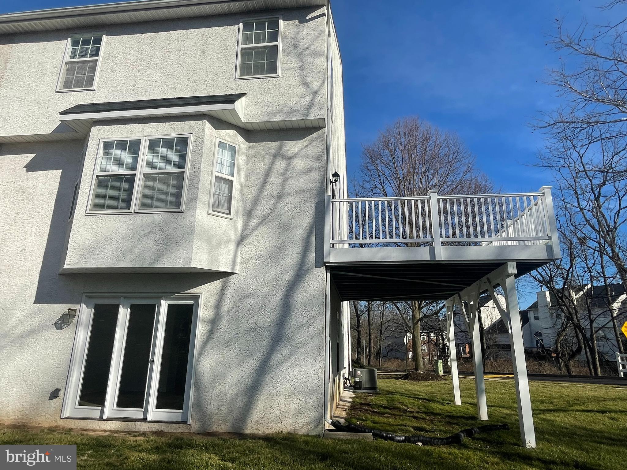 PINE TREE RIDGE - Residential Lease