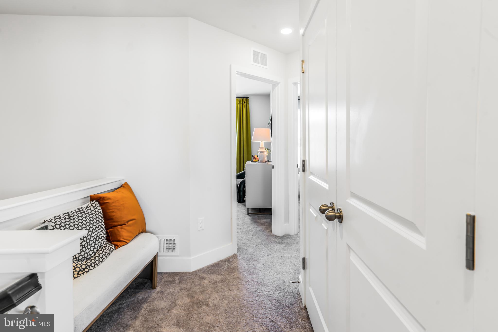 ST CHARLES - Residential