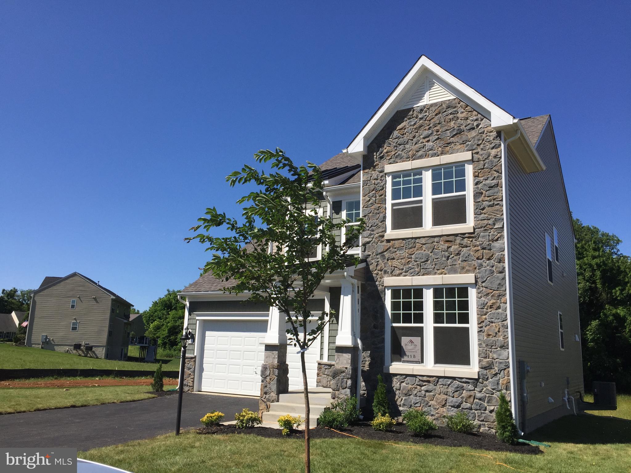 ARCHERS ROCK - Residential