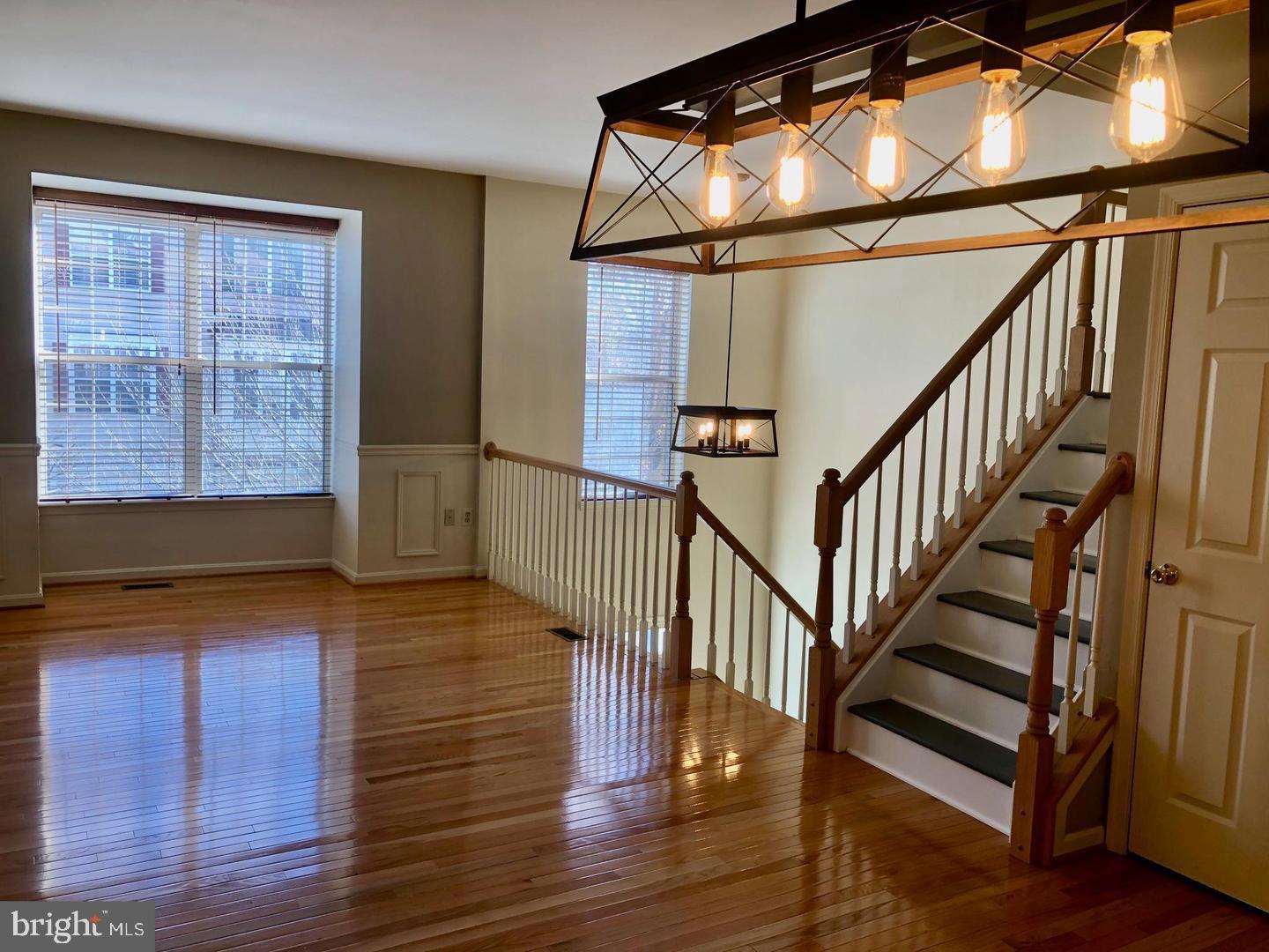 2506 CLOVER FIELD CIRCLE