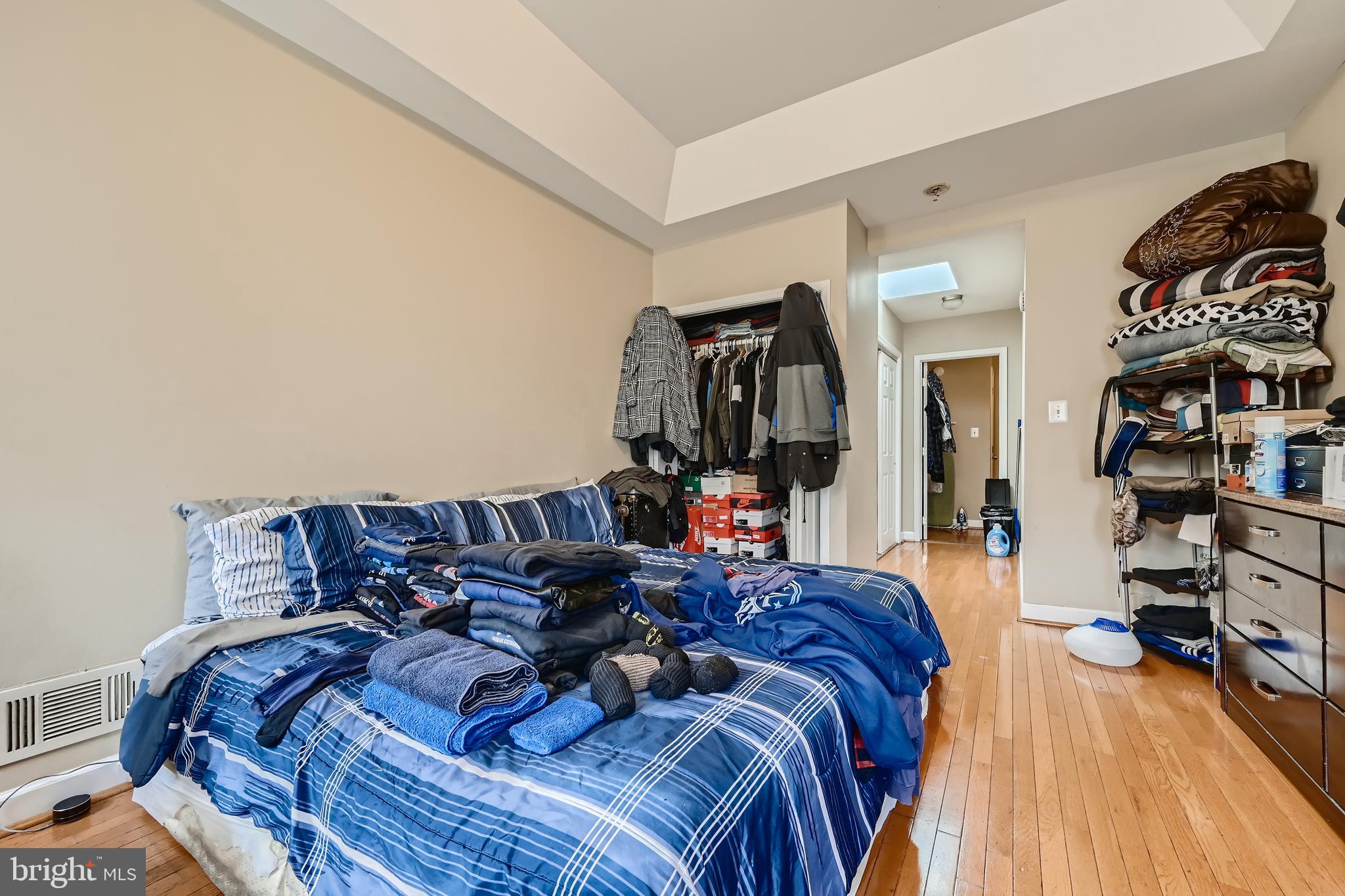 WASHINGTON VILLAGE - Residential