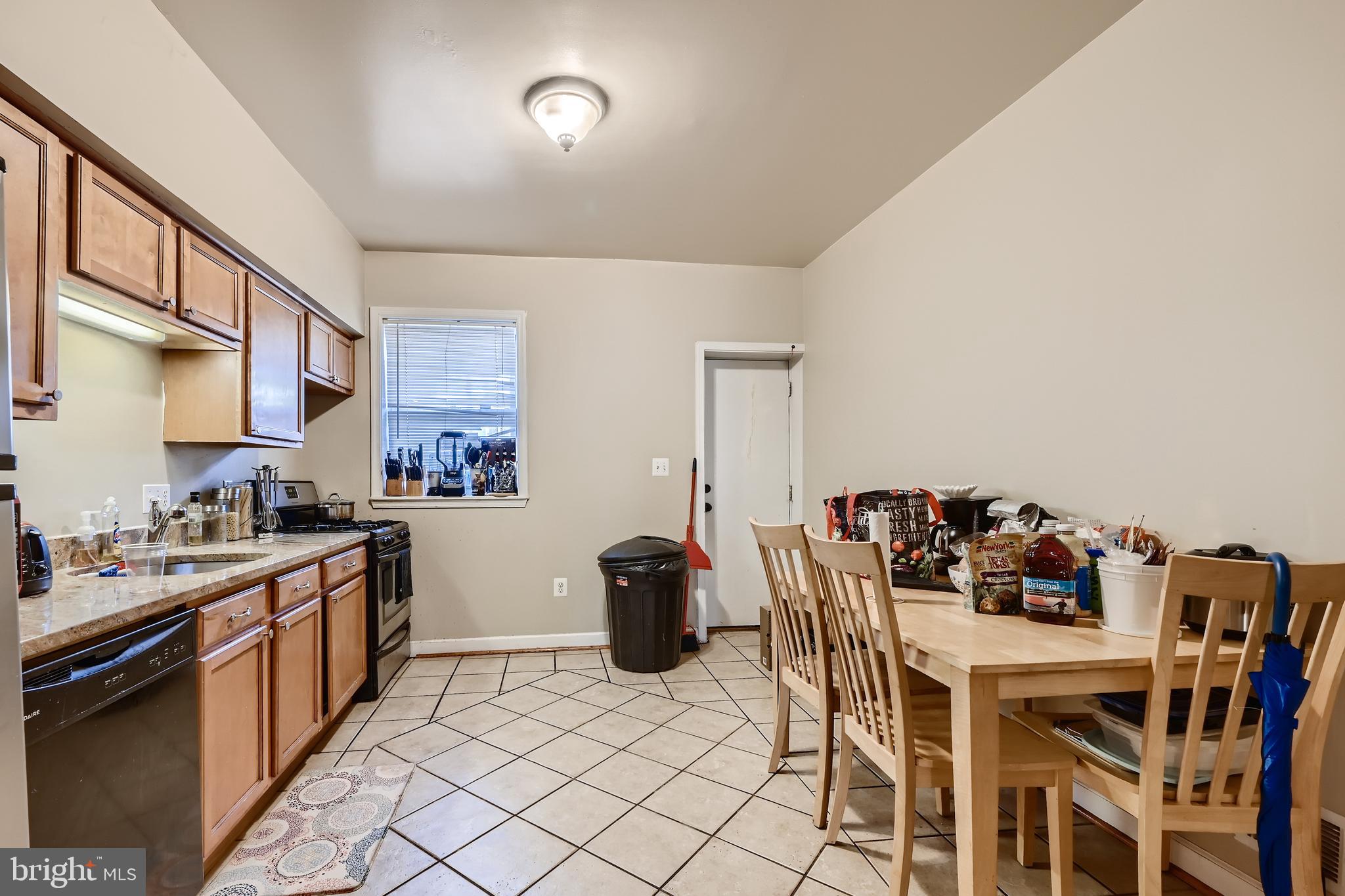 WASHINGTON VILLAGE - Residential