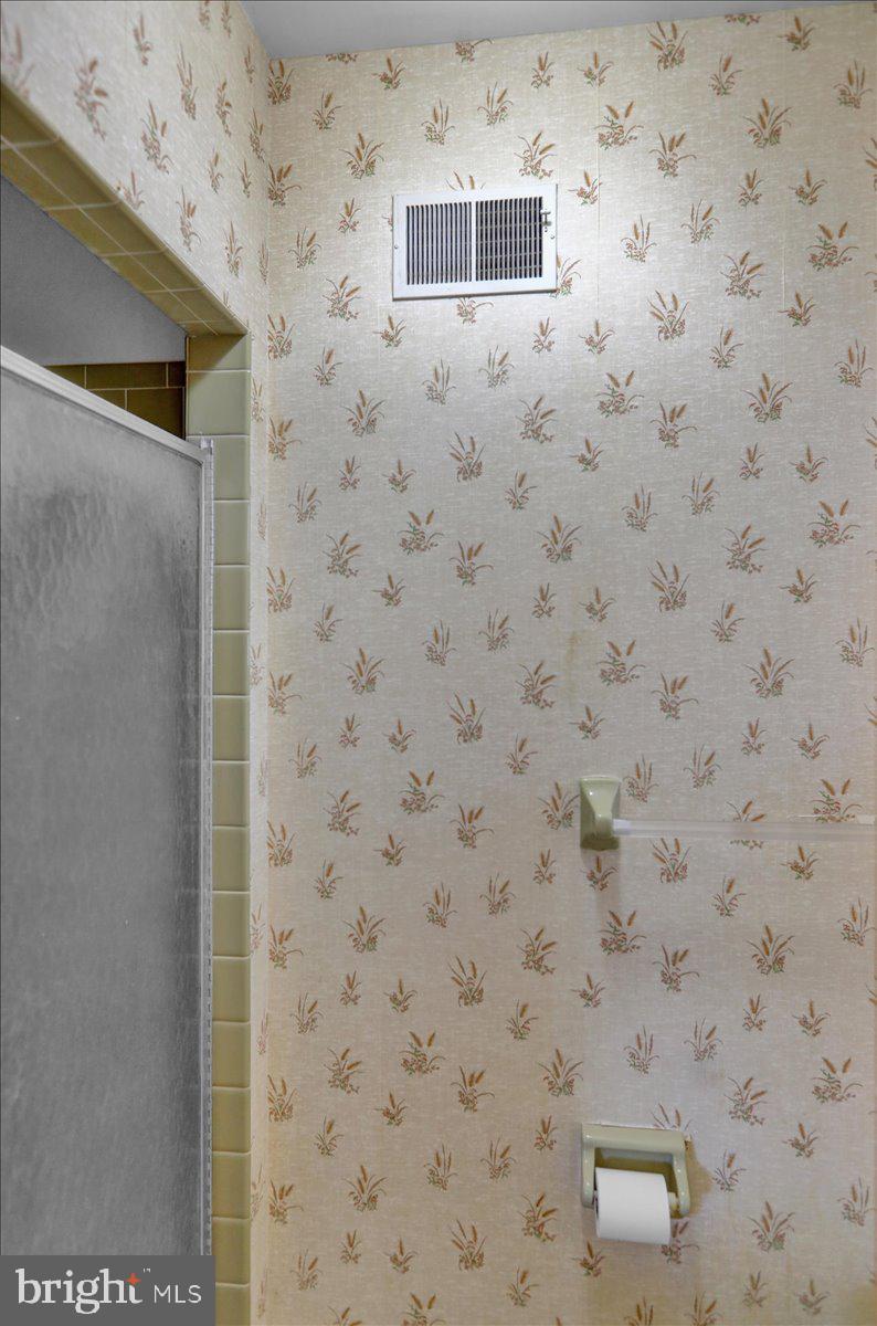 WHITFIELD - Residential