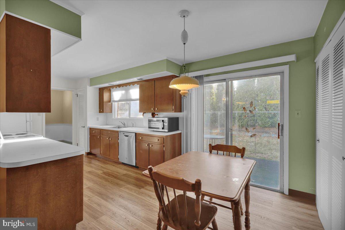 WHITFIELD - Residential