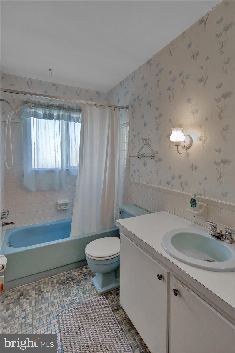 WHITFIELD - Residential