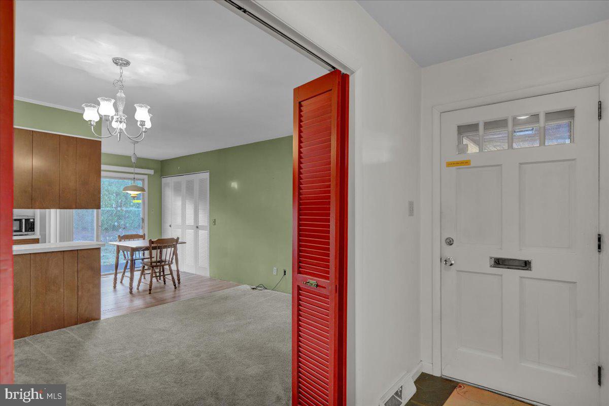 WHITFIELD - Residential