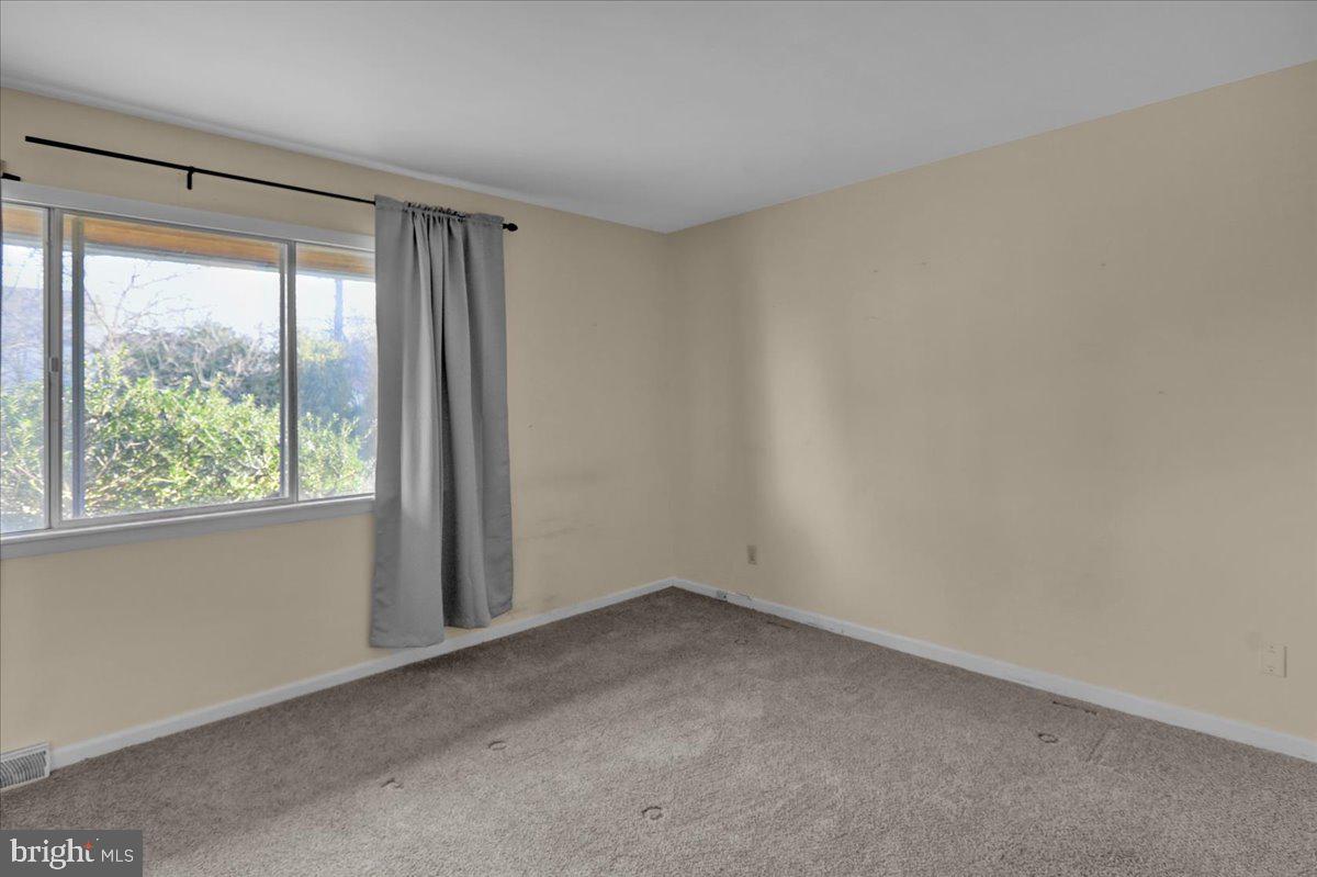 WHITFIELD - Residential