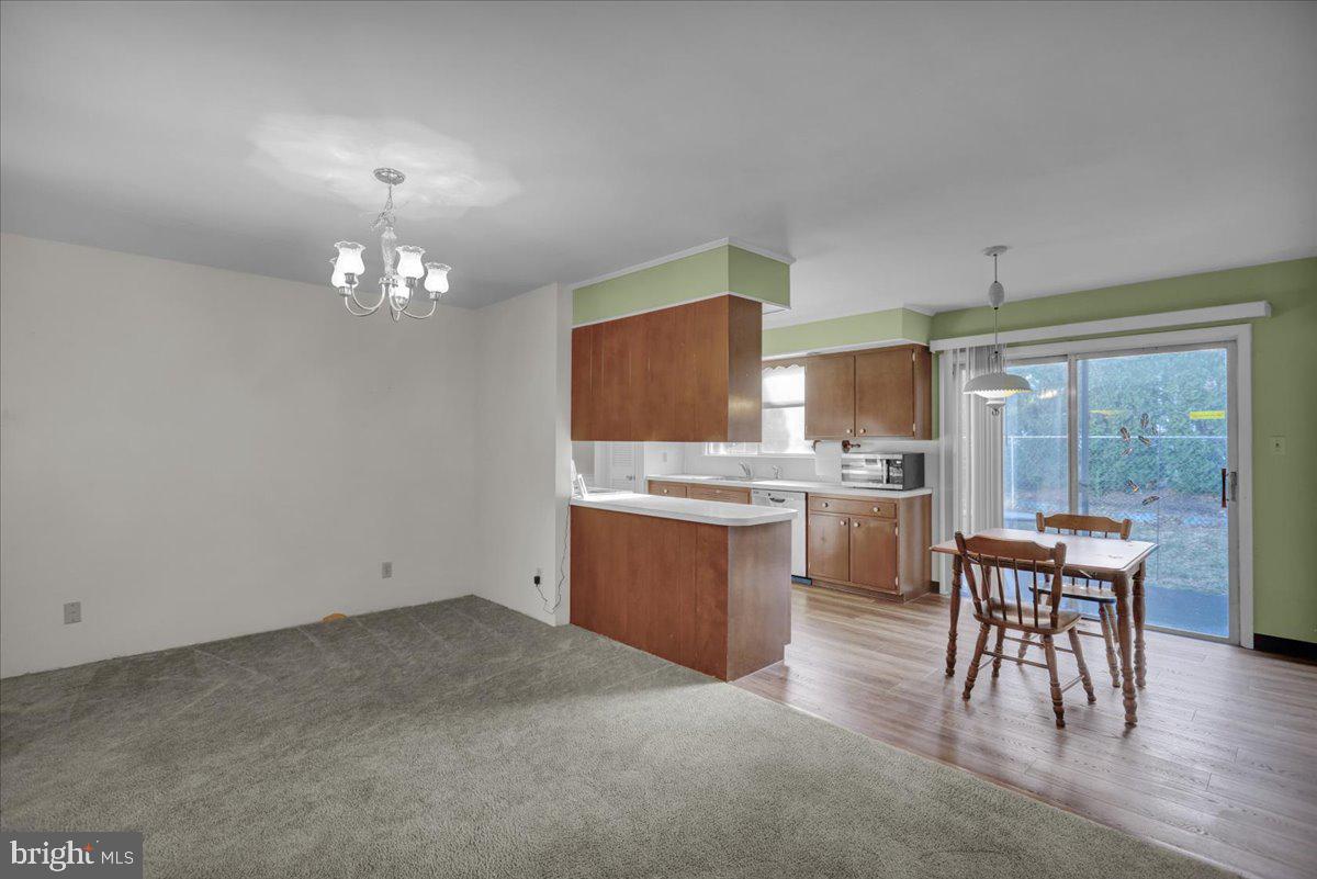 WHITFIELD - Residential