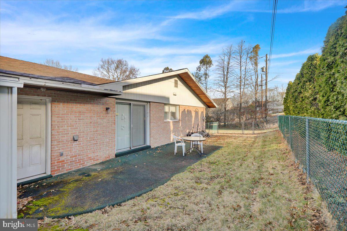 WHITFIELD - Residential