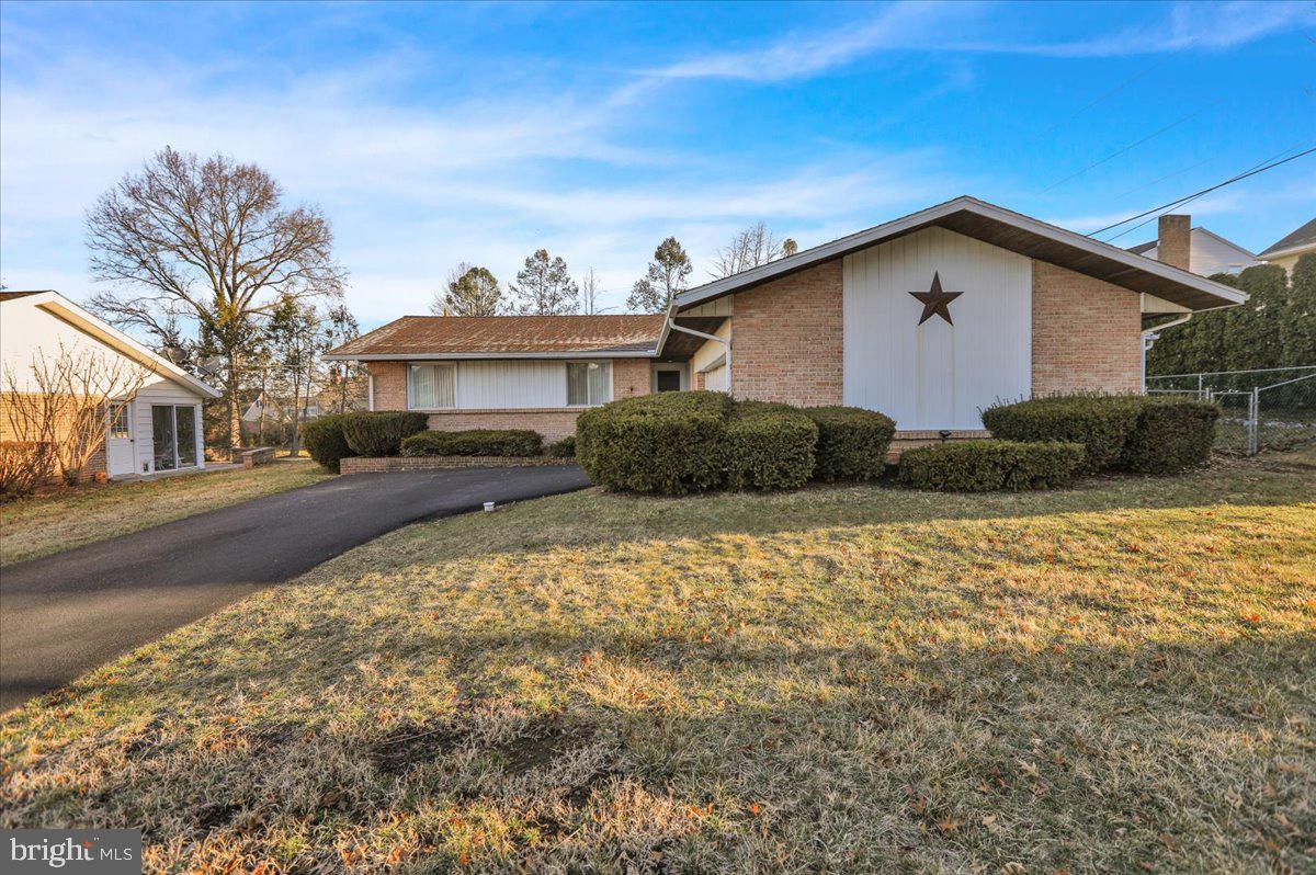 WHITFIELD - Residential