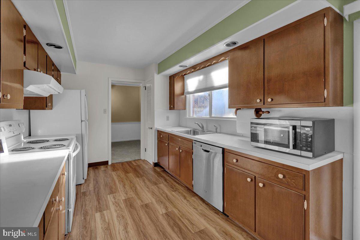 WHITFIELD - Residential