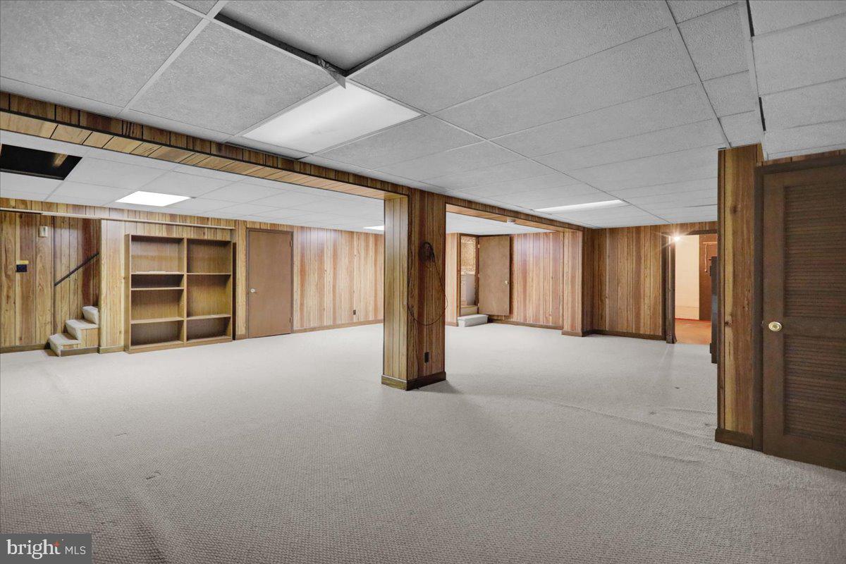 WHITFIELD - Residential