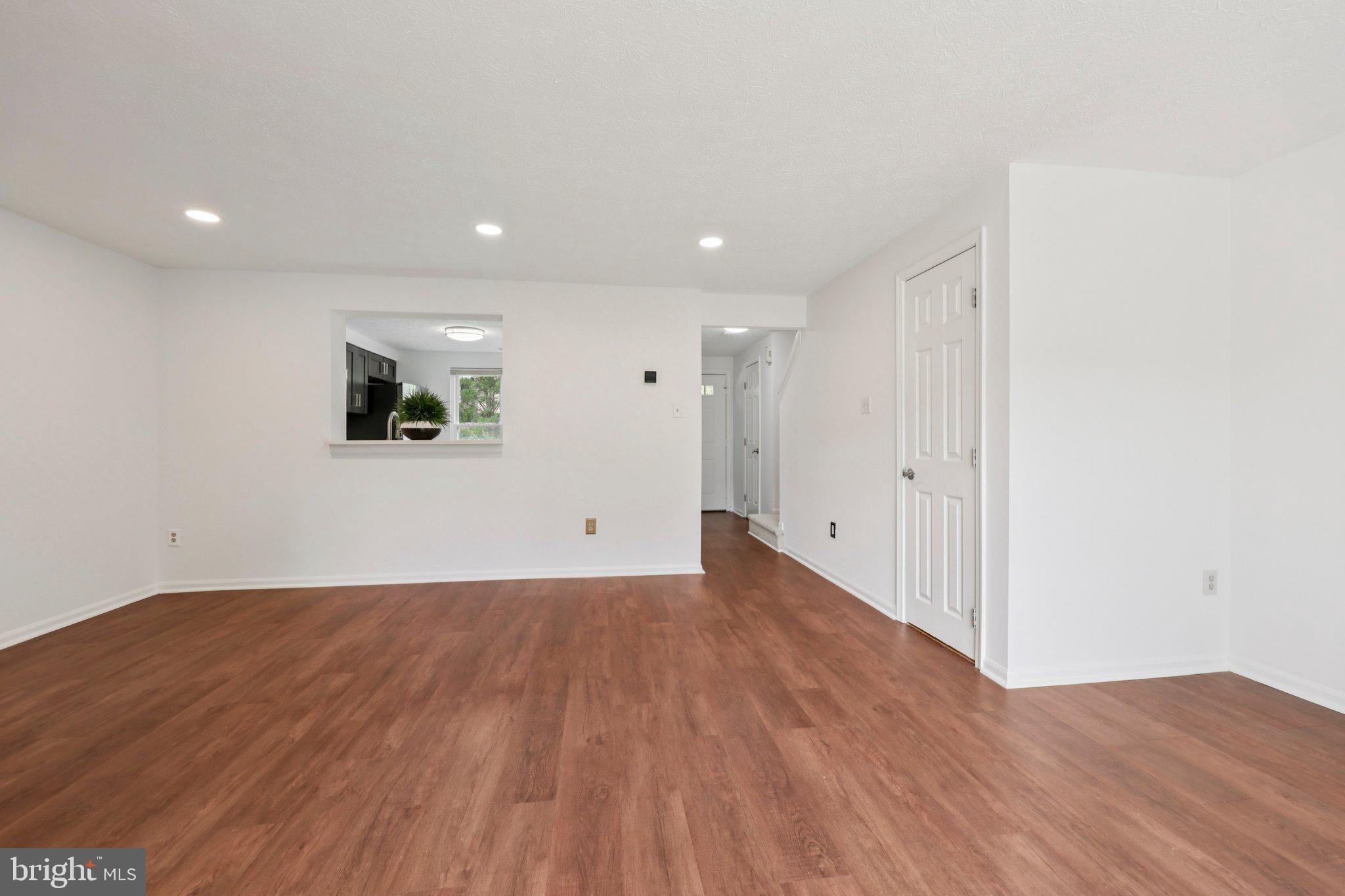 STONE CROSSING - Residential