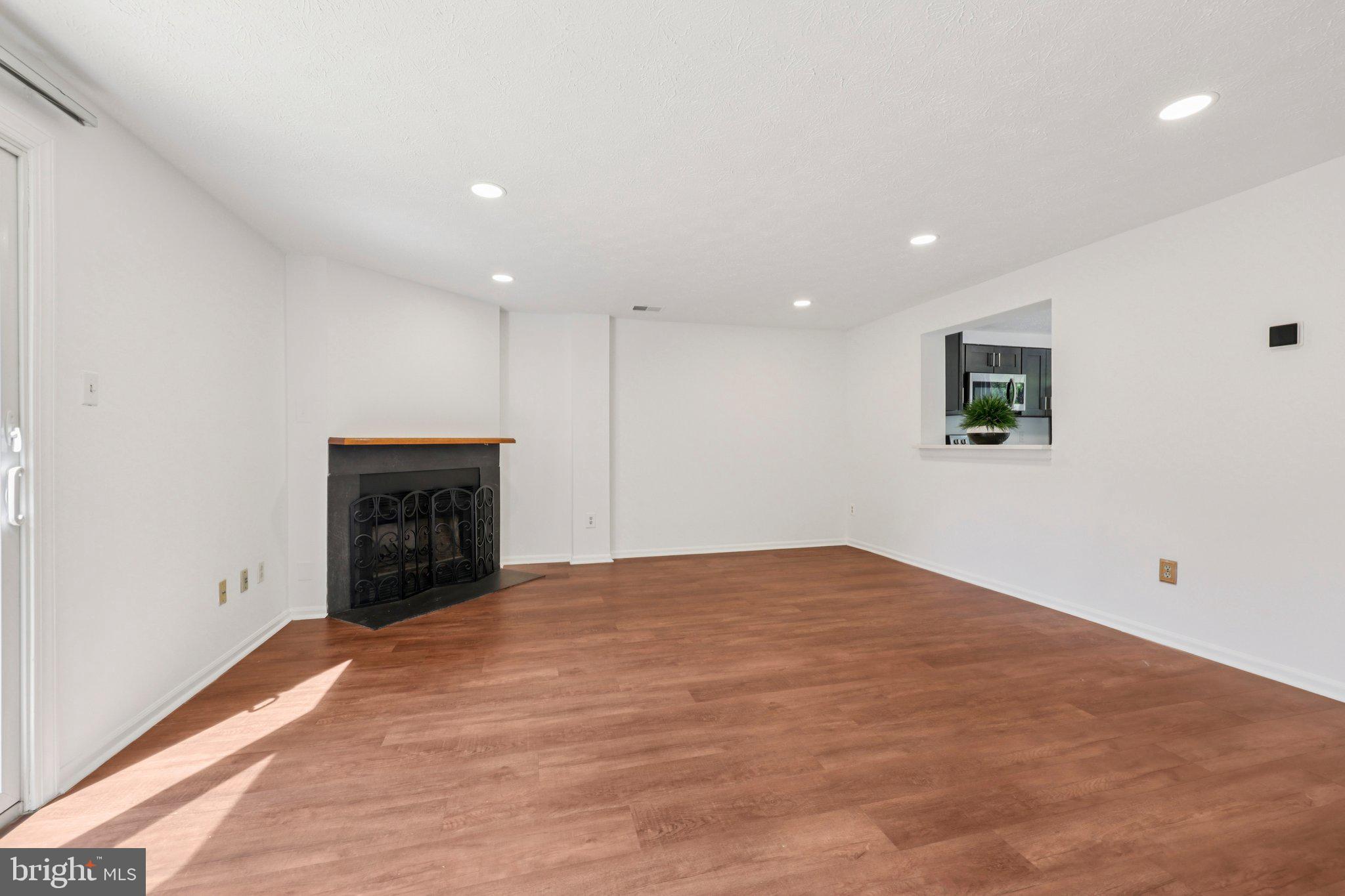 STONE CROSSING - Residential