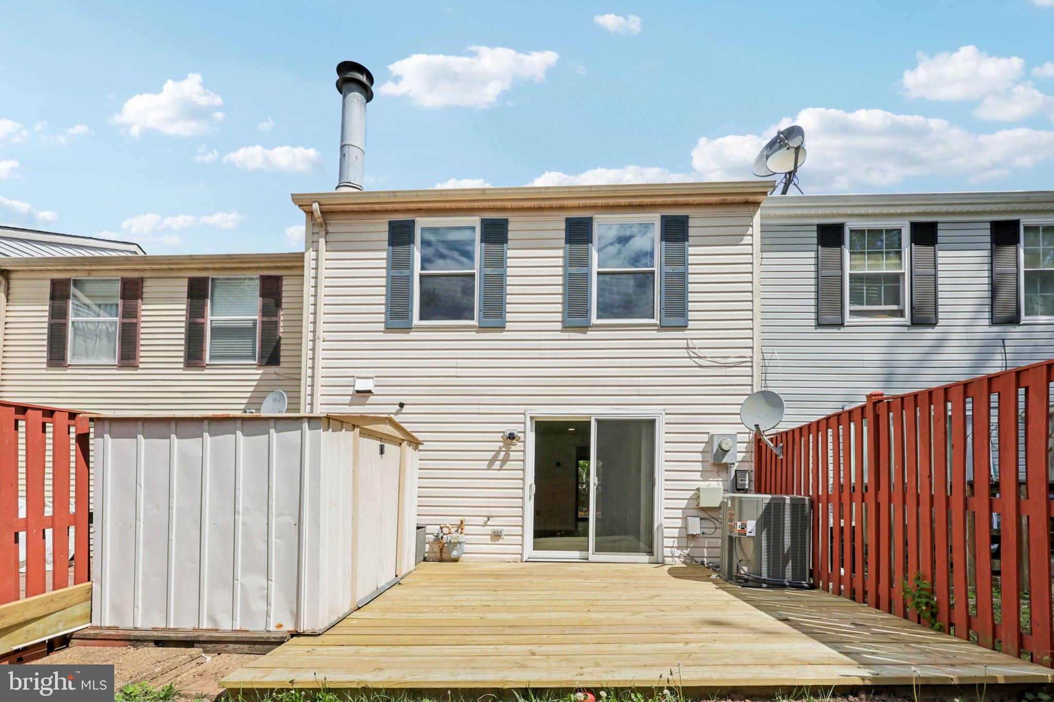 STONE CROSSING - Residential