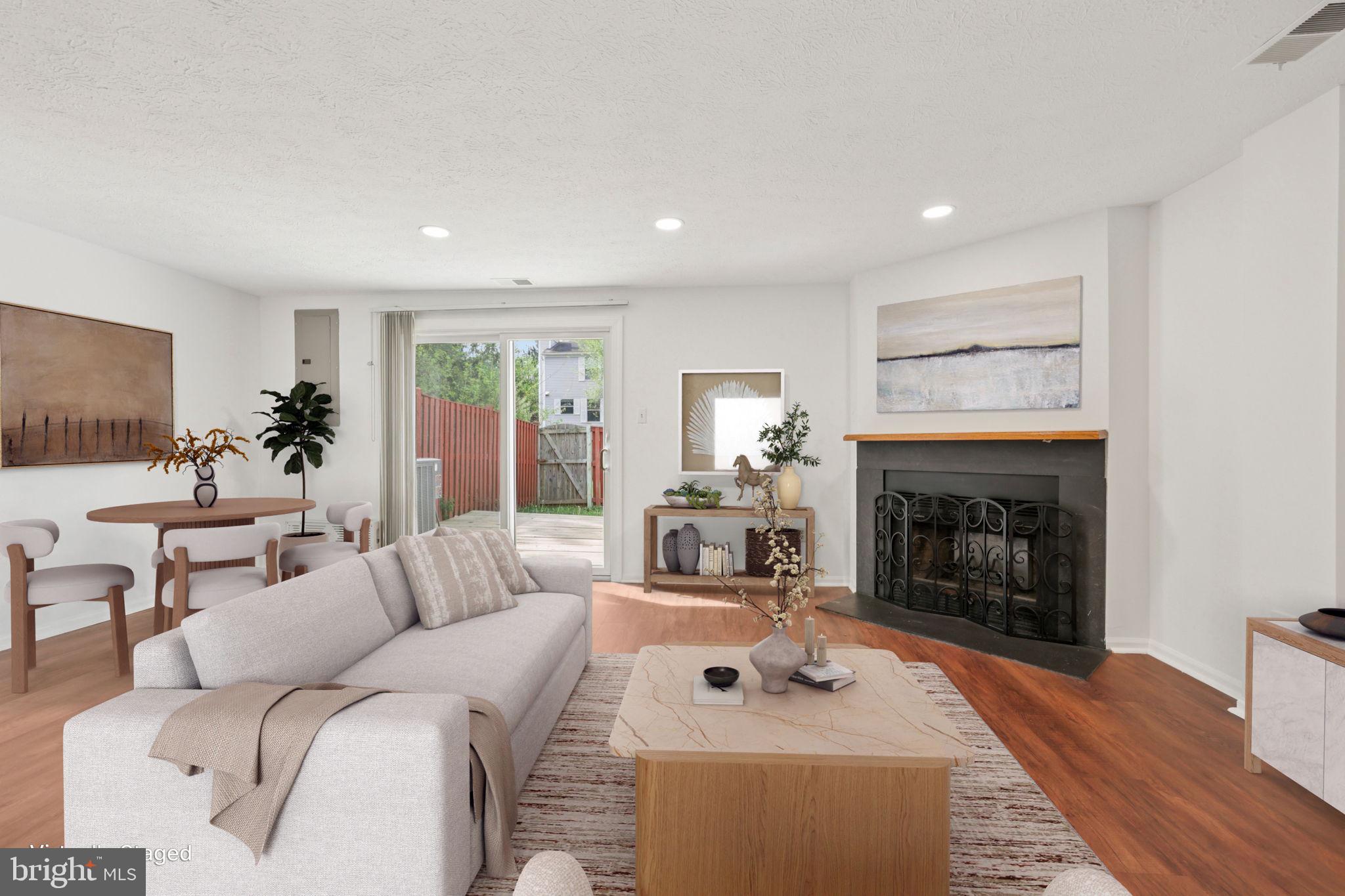 STONE CROSSING - Residential