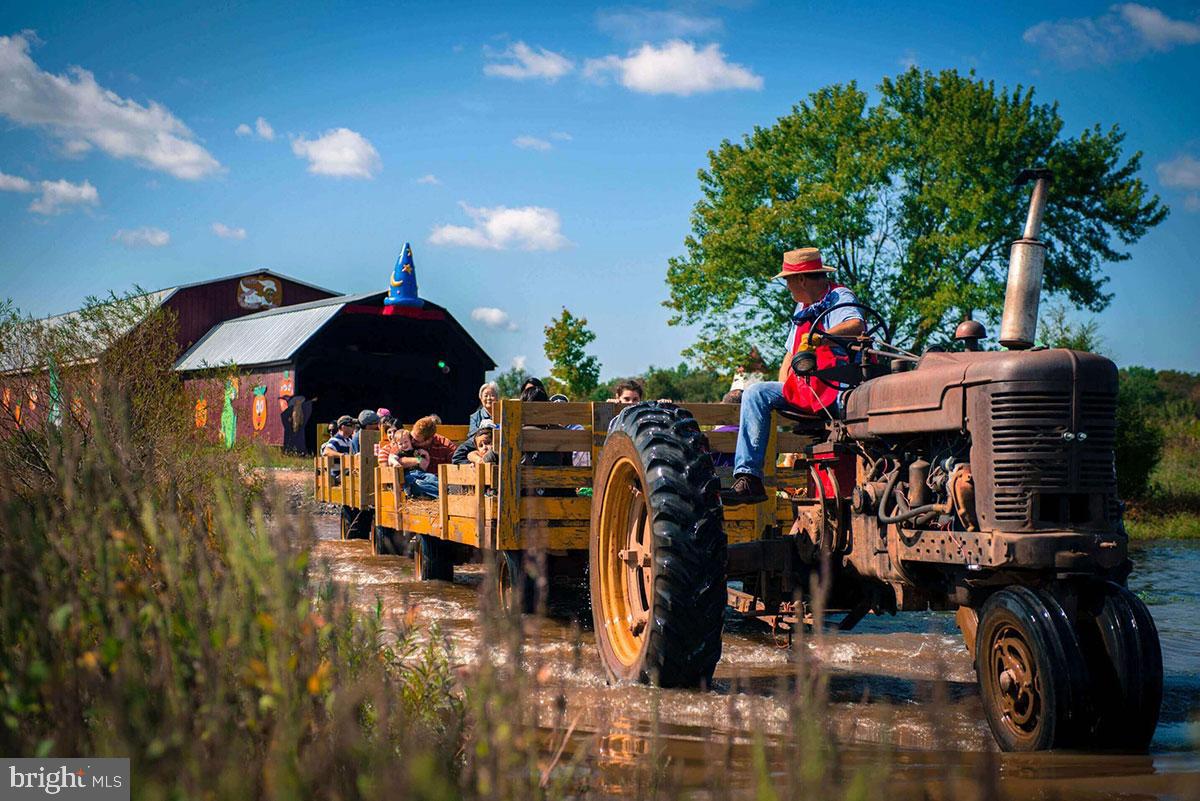 STONE CROSSING - Residential