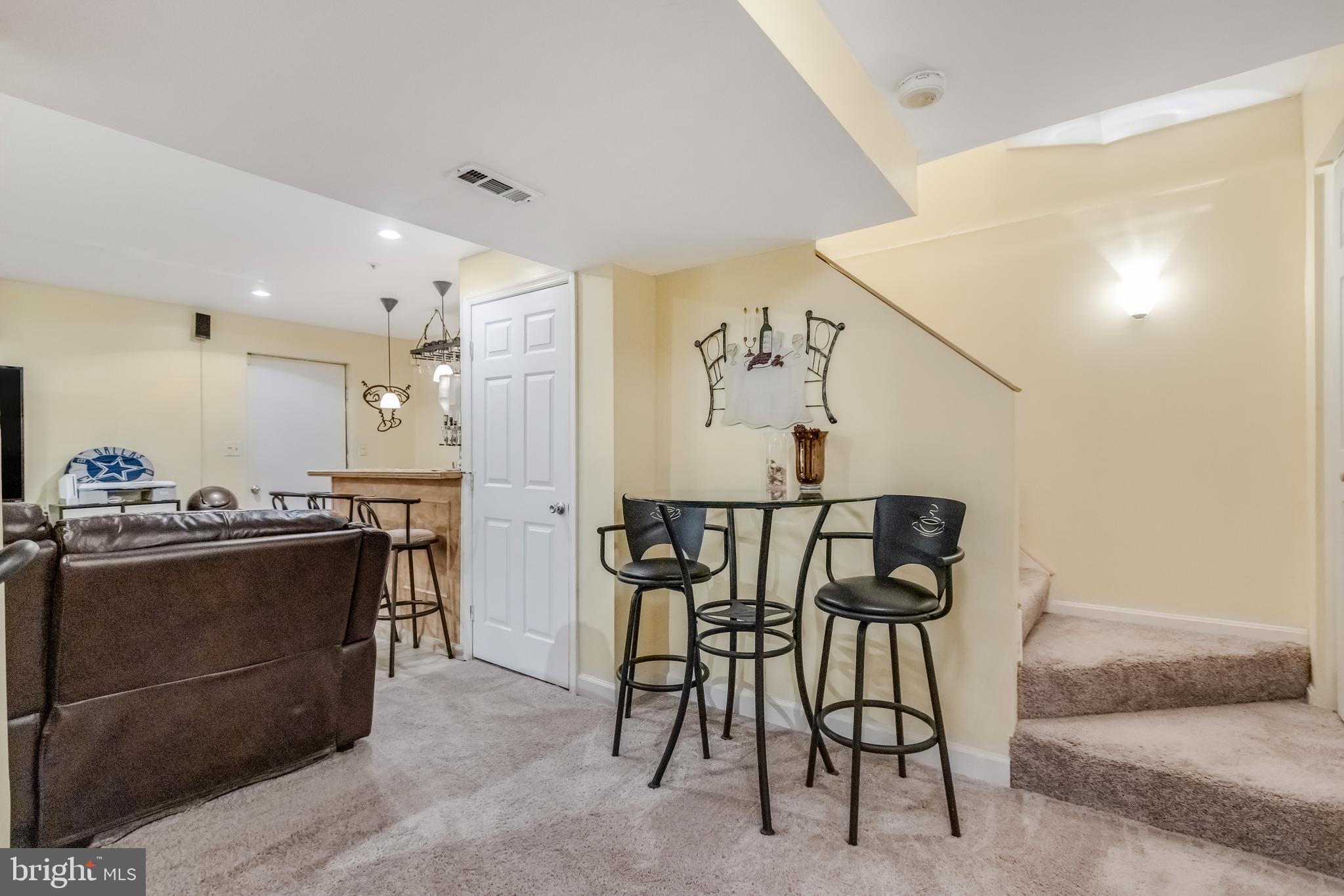 ADDISON WOODS PLAT 1 - Residential