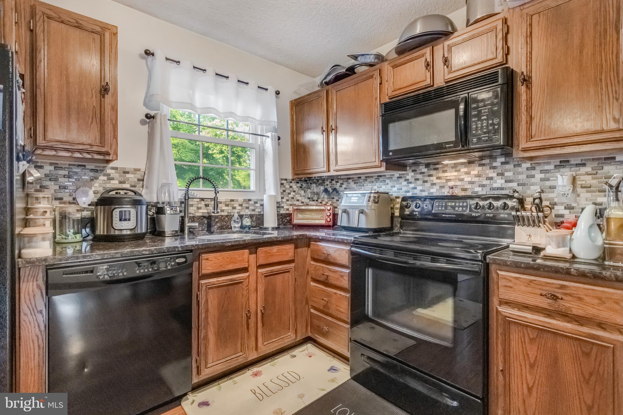 ADDISON WOODS PLAT 1 - Residential