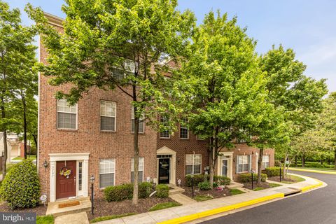 5205 MARIES RETREAT DRIVE 108 BOWIE MD 20720