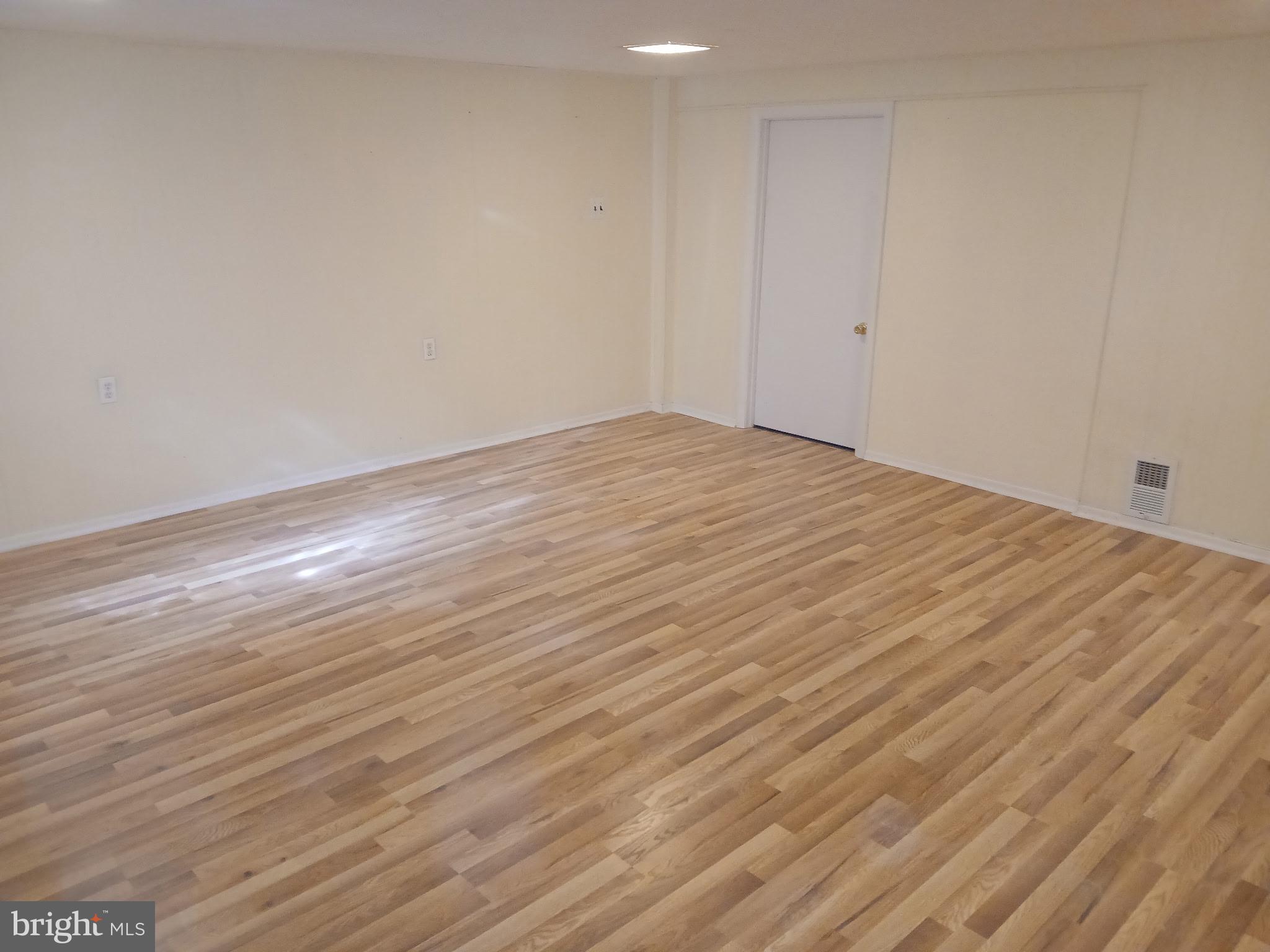 LOCH RAVEN MANOR - Residential Lease