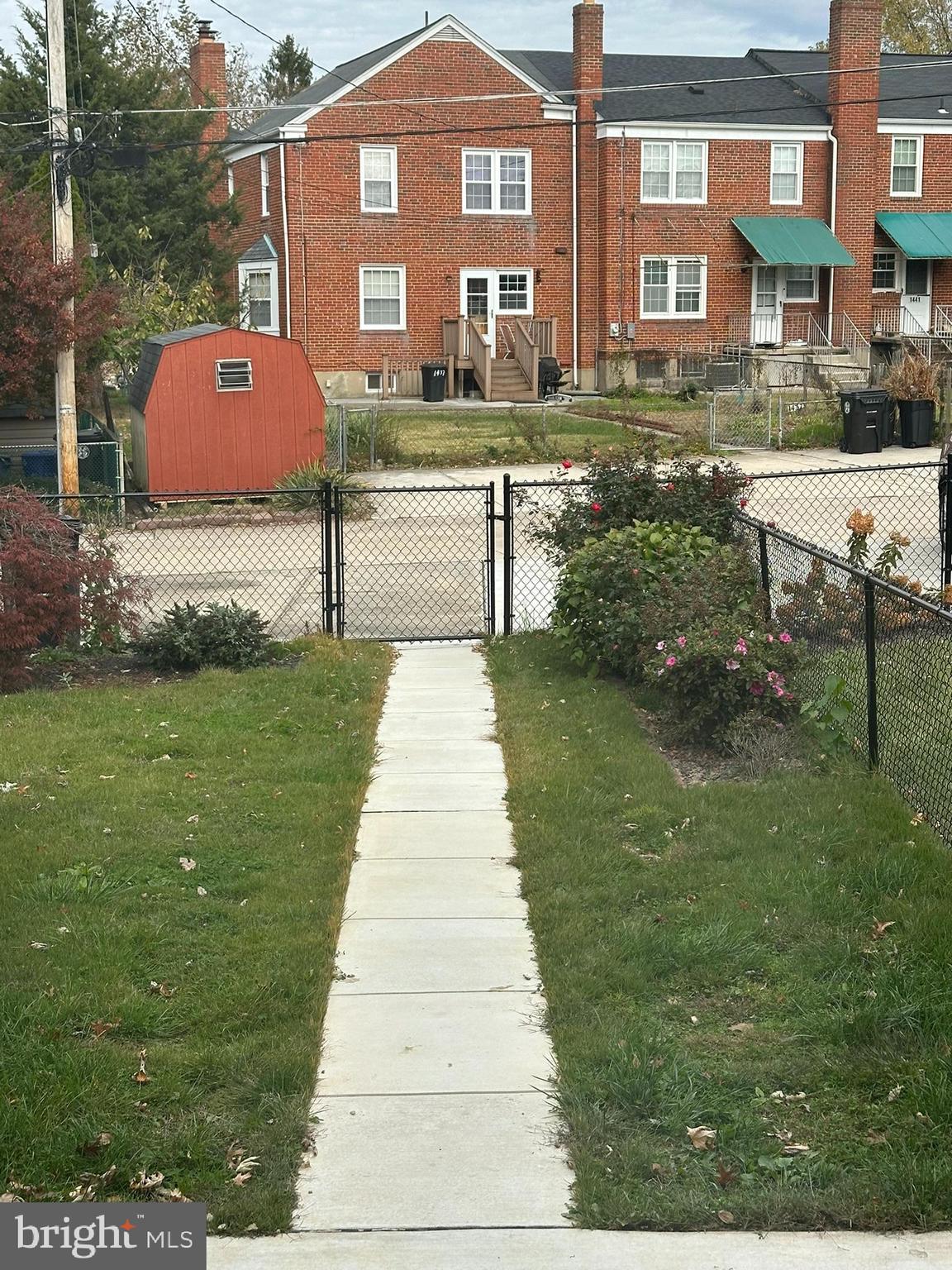 LOCH RAVEN MANOR - Residential Lease