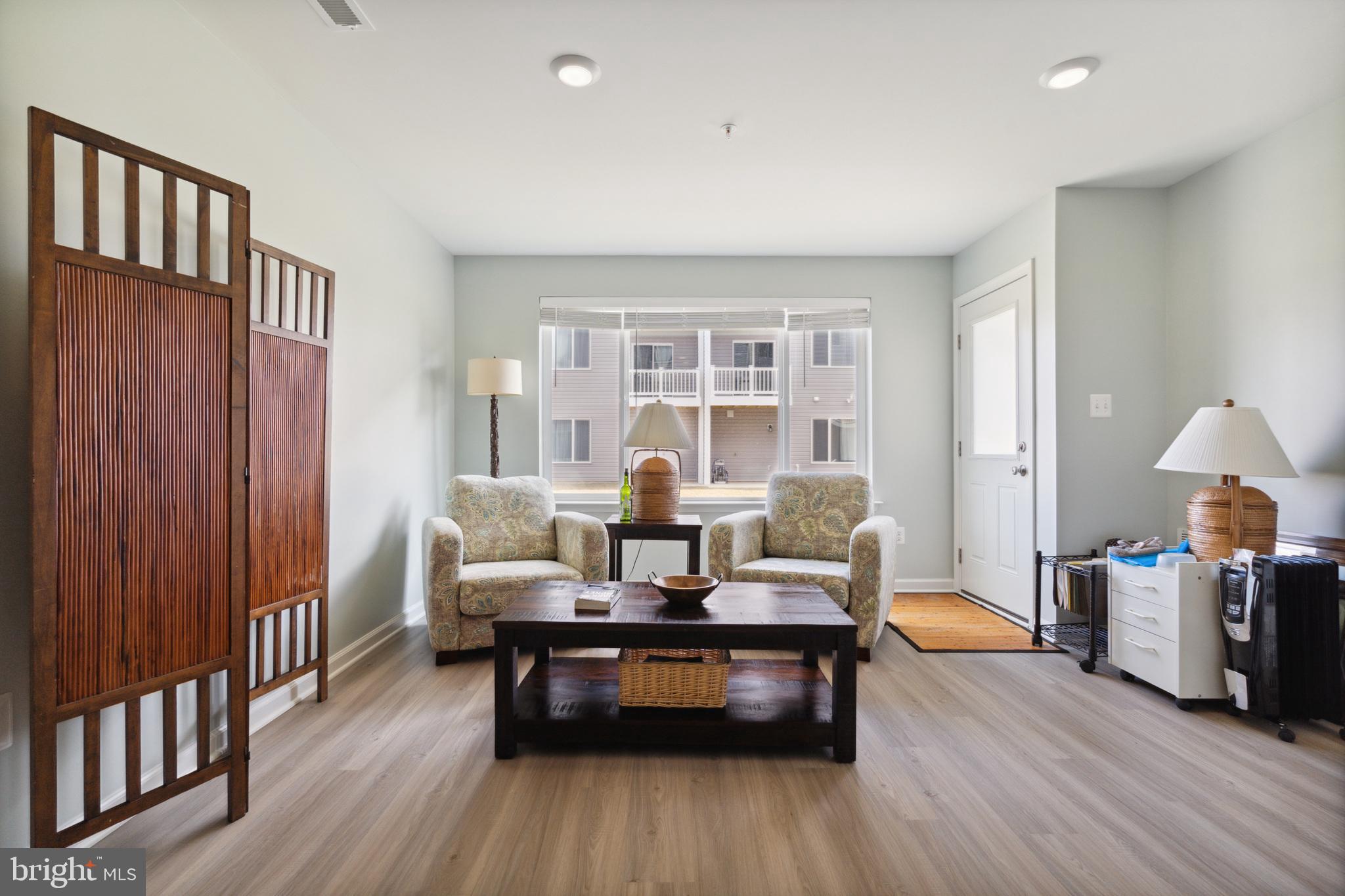 ELLENDALE - Residential Lease