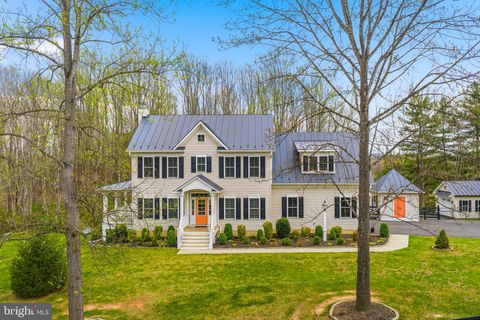 7135 LEEDS MANOR ROAD MARSHALL VA 20115