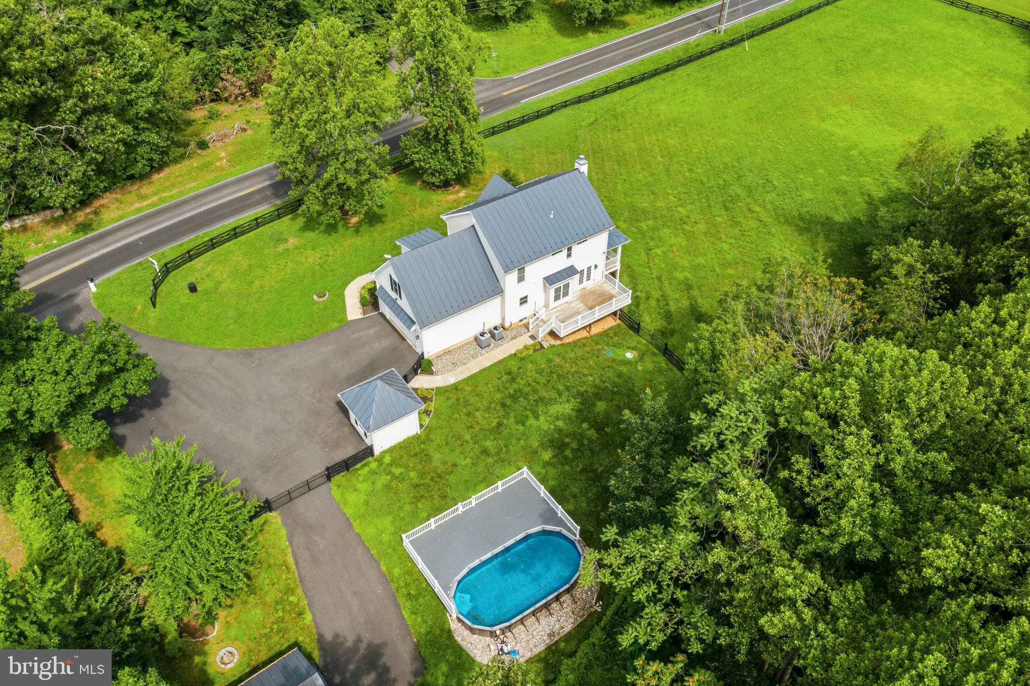 7135 LEEDS MANOR ROAD