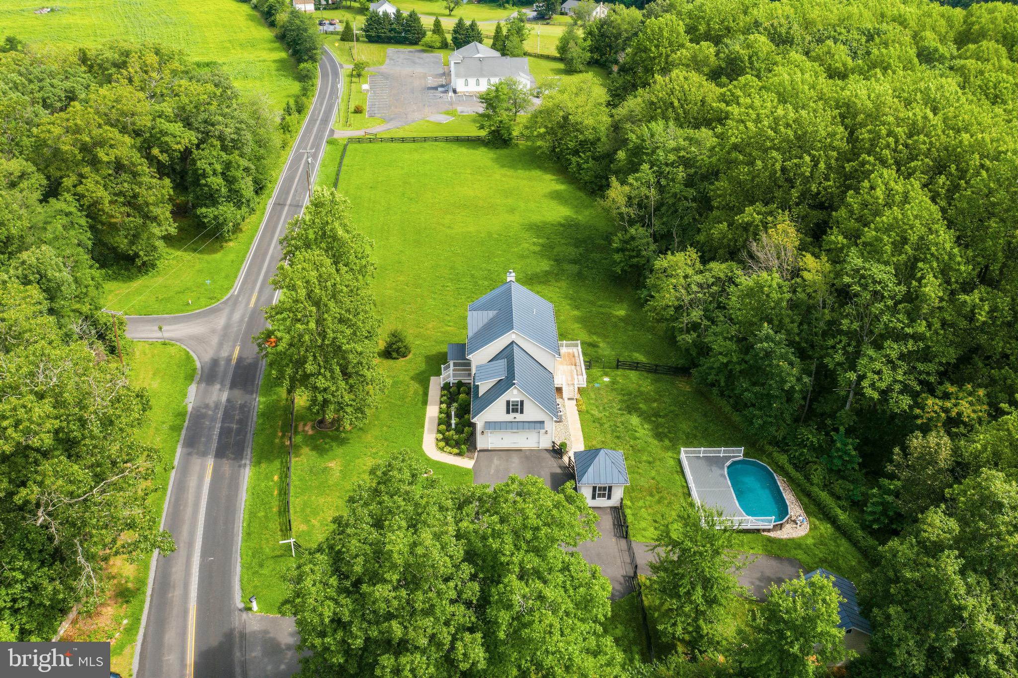 7135 LEEDS MANOR ROAD