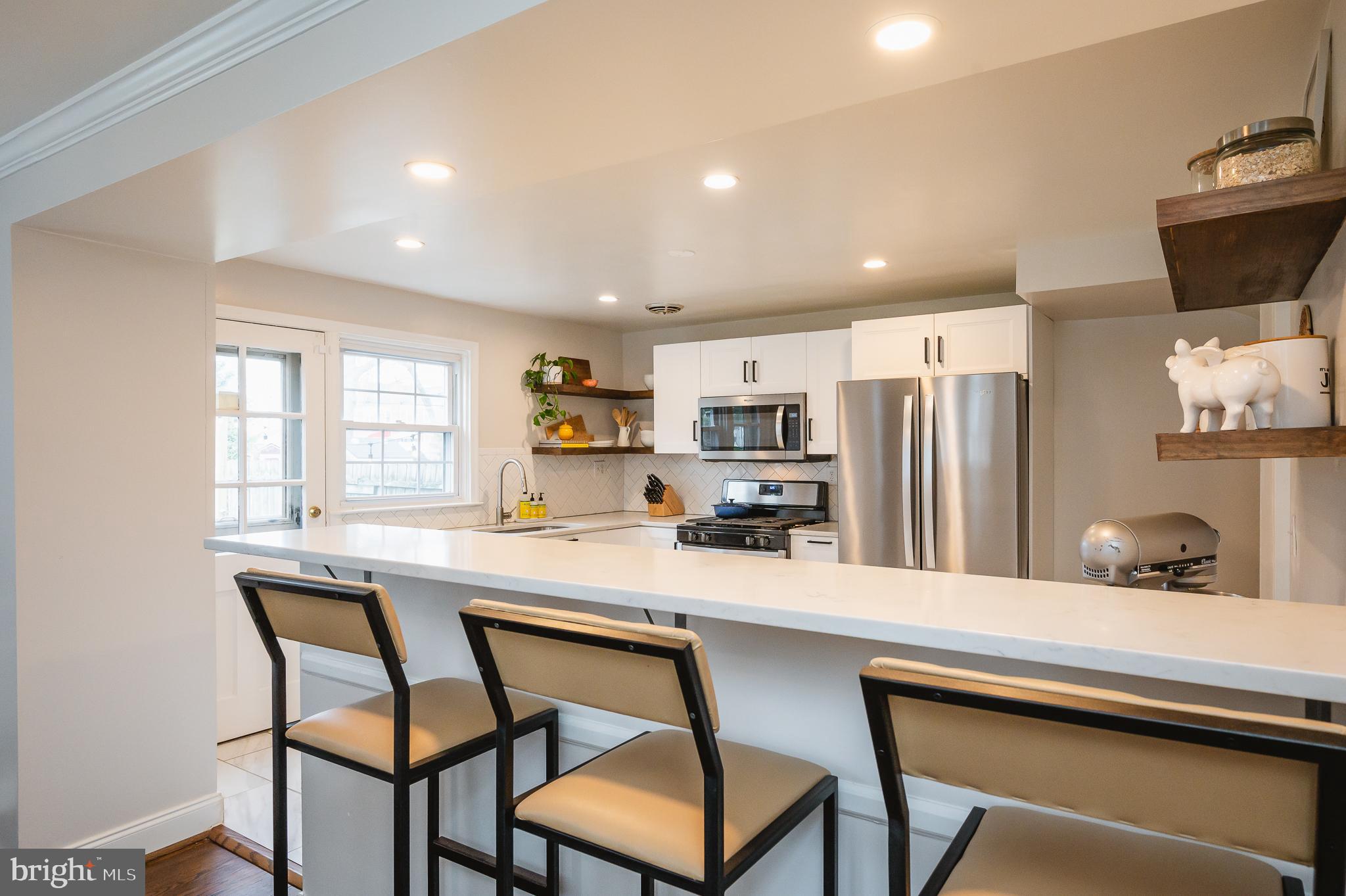 LOCH RAVEN MANOR - Residential