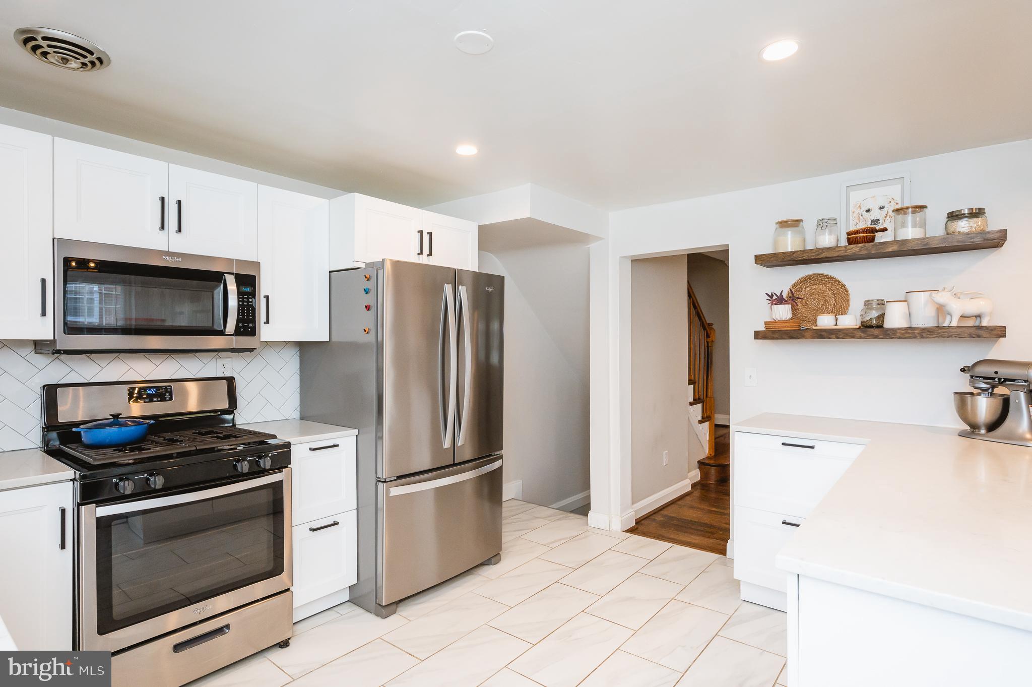 LOCH RAVEN MANOR - Residential