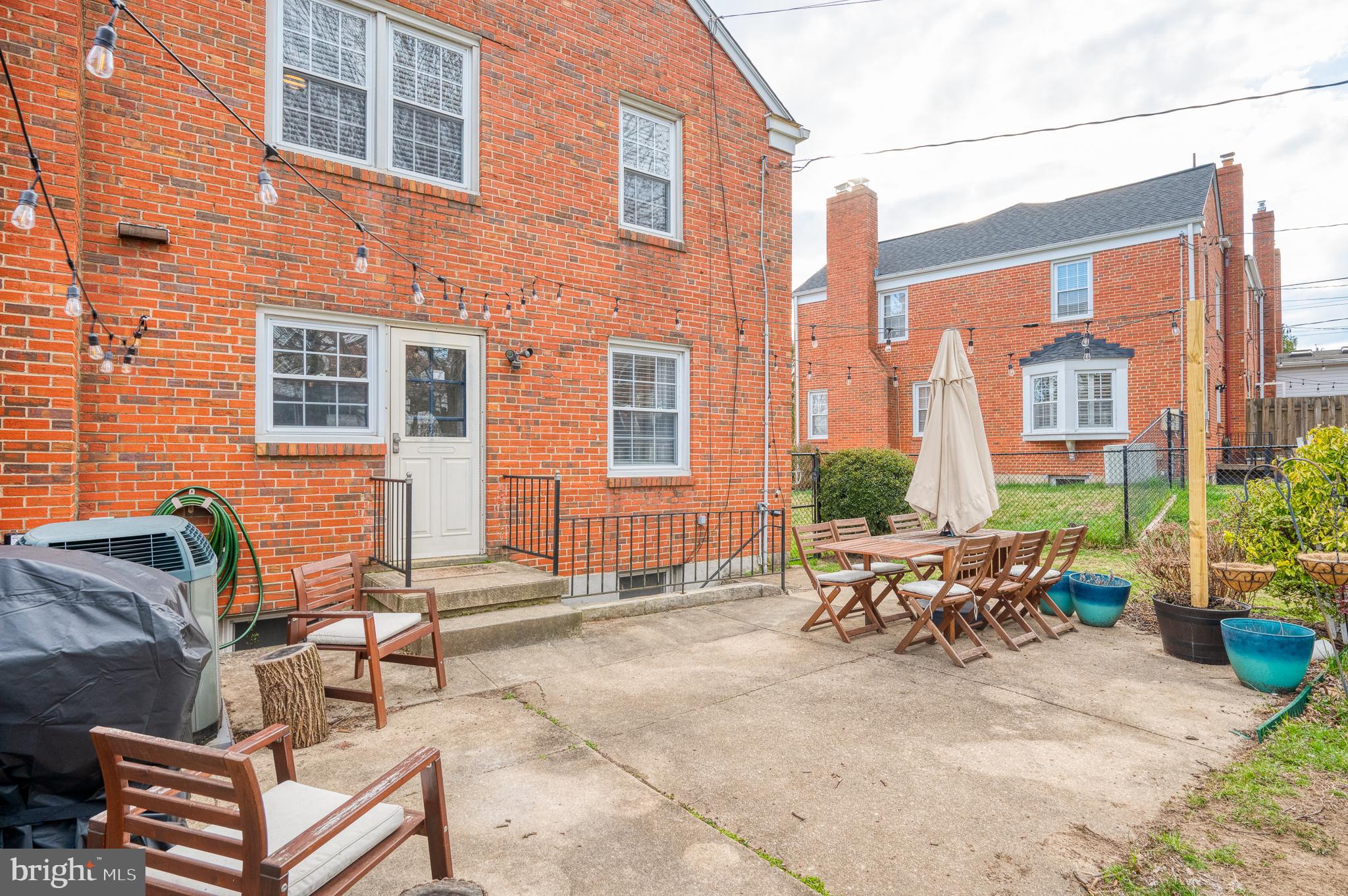 LOCH RAVEN MANOR - Residential