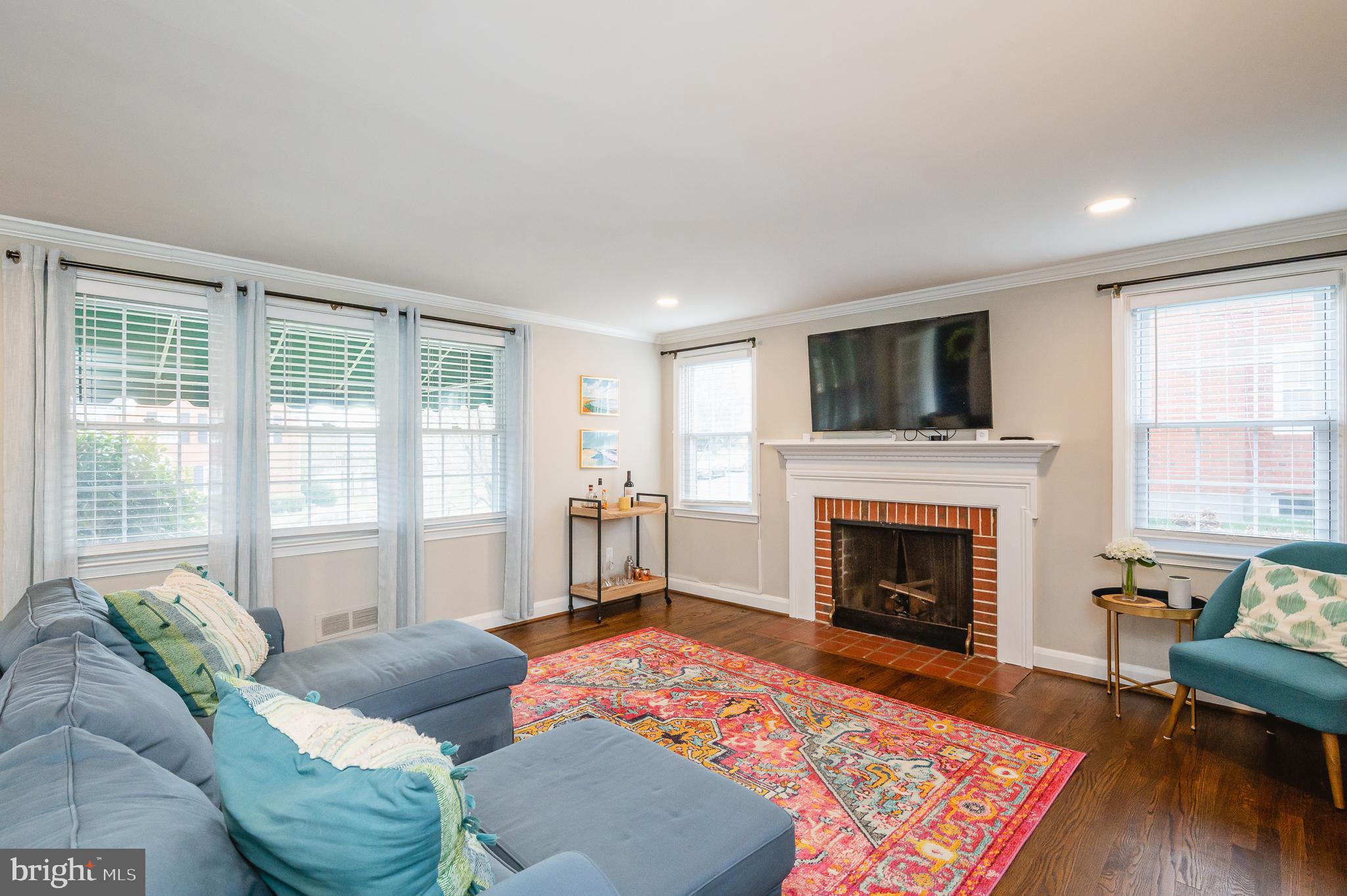 LOCH RAVEN MANOR - Residential