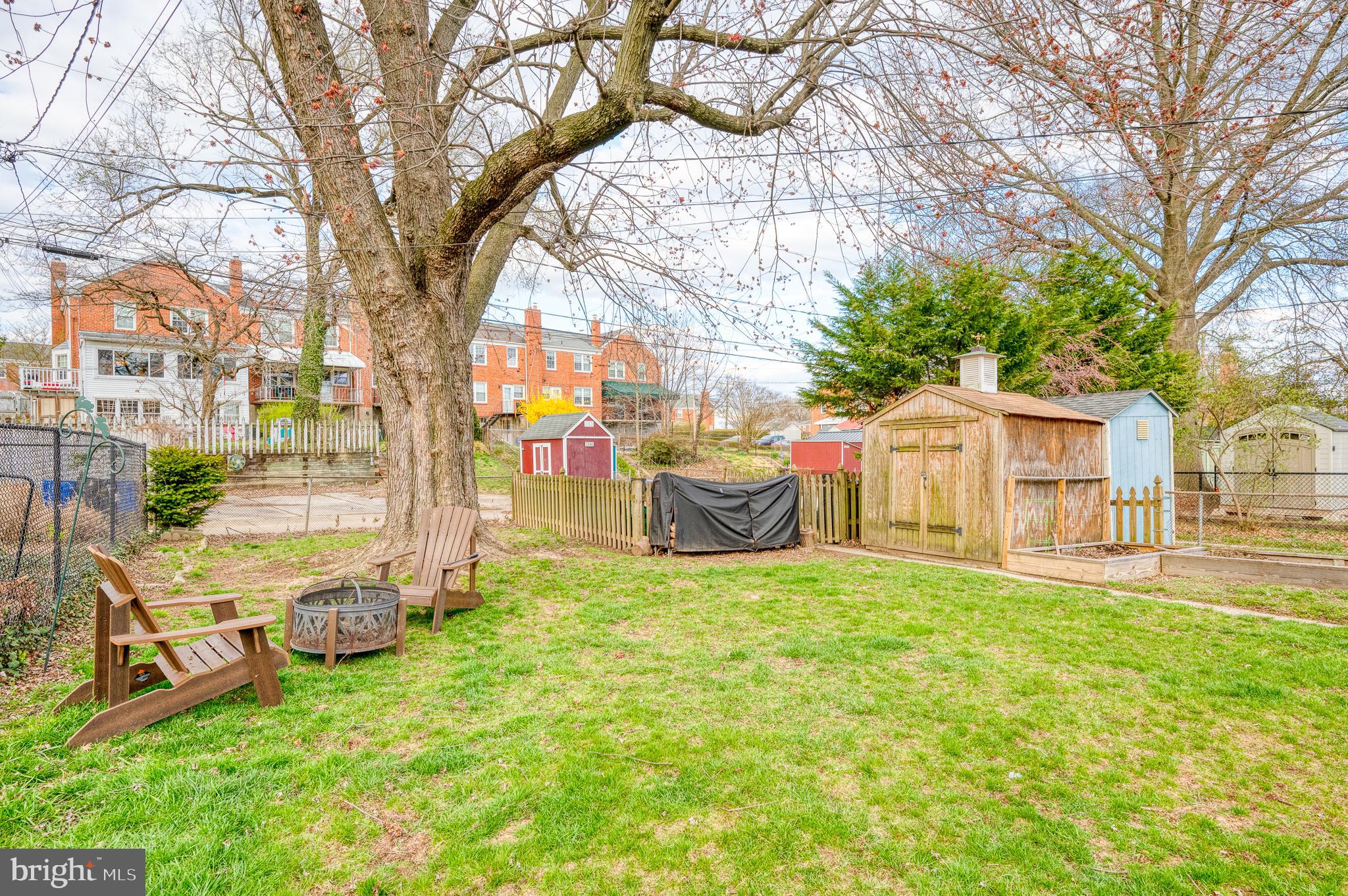 LOCH RAVEN MANOR - Residential