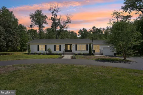 302 Fenwick Road, Pilesgrove, NJ 08098 - #: NJSA2014738