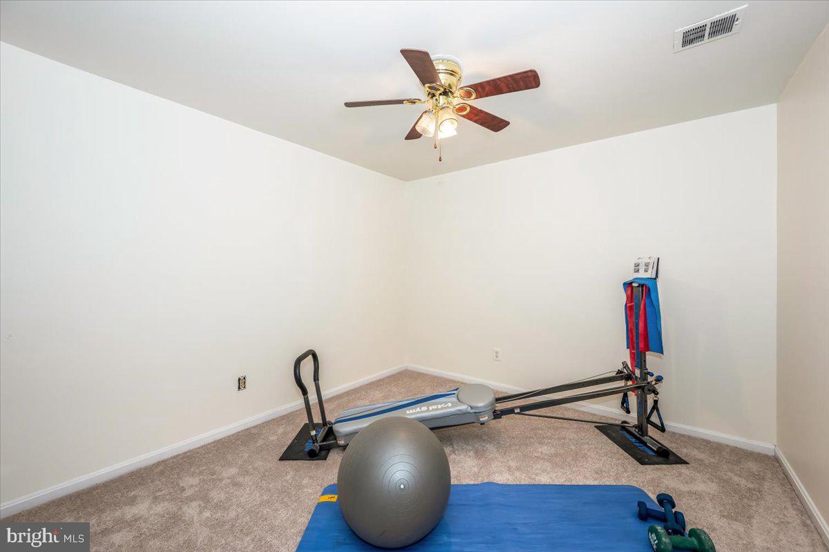 FAIRWAY ISLAND - Residential