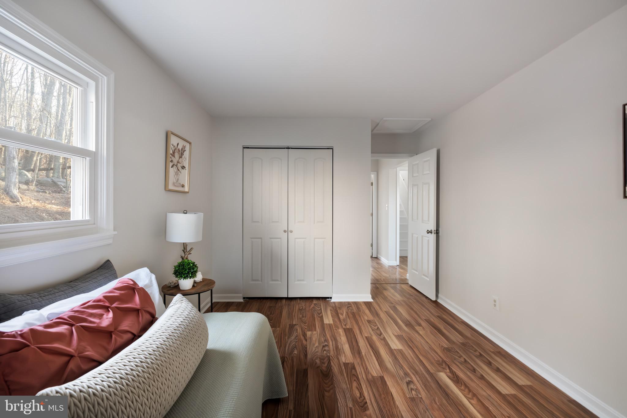 SHANNONDALE - Residential