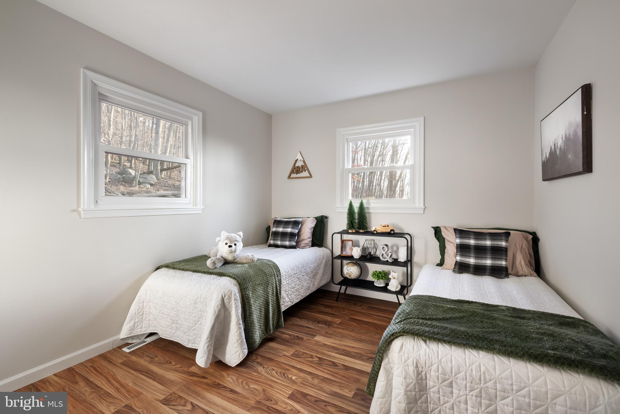 SHANNONDALE - Residential