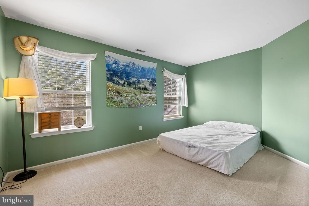 HANOVER HUNT - Residential