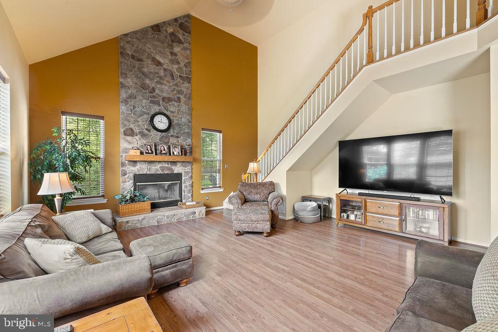 HANOVER HUNT - Residential