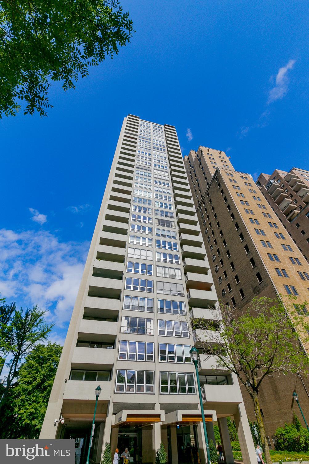 RITTENHOUSE SQUARE - Residential Lease