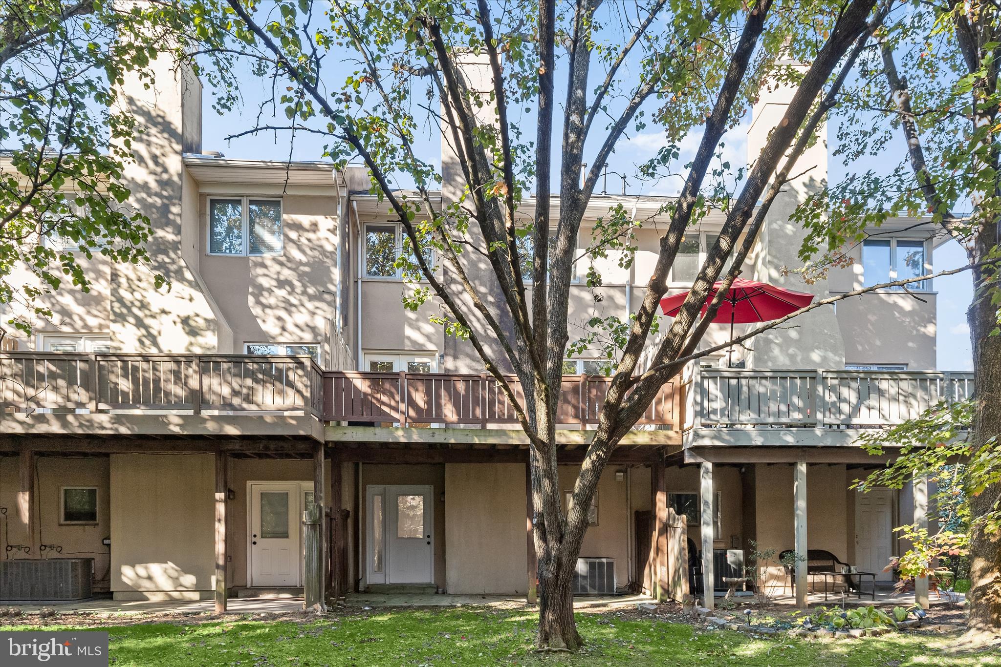 HOMELAND SOUTHWAY - Residential