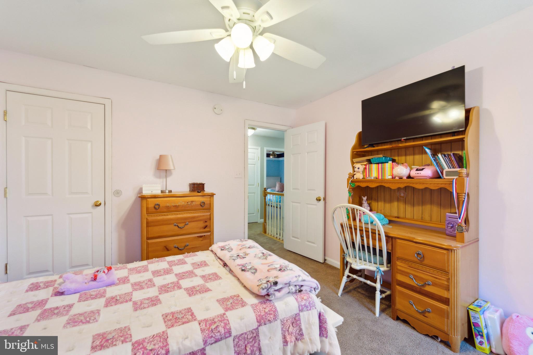 WEST OAK FIELDS - Residential