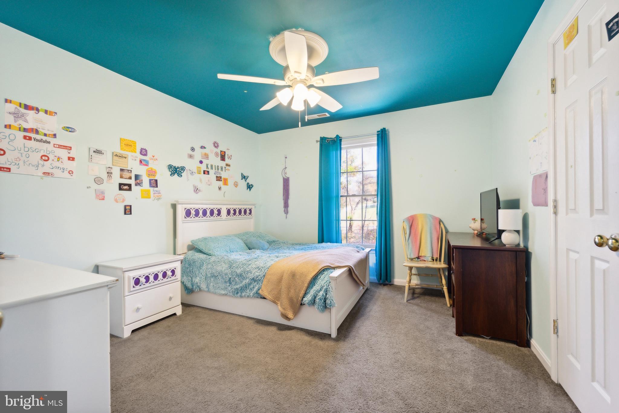 WEST OAK FIELDS - Residential