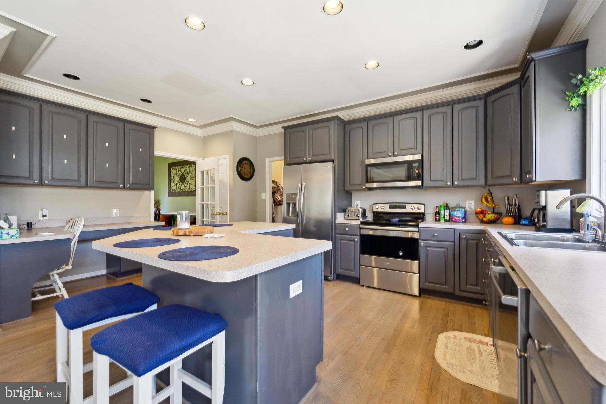 WEST OAK FIELDS - Residential