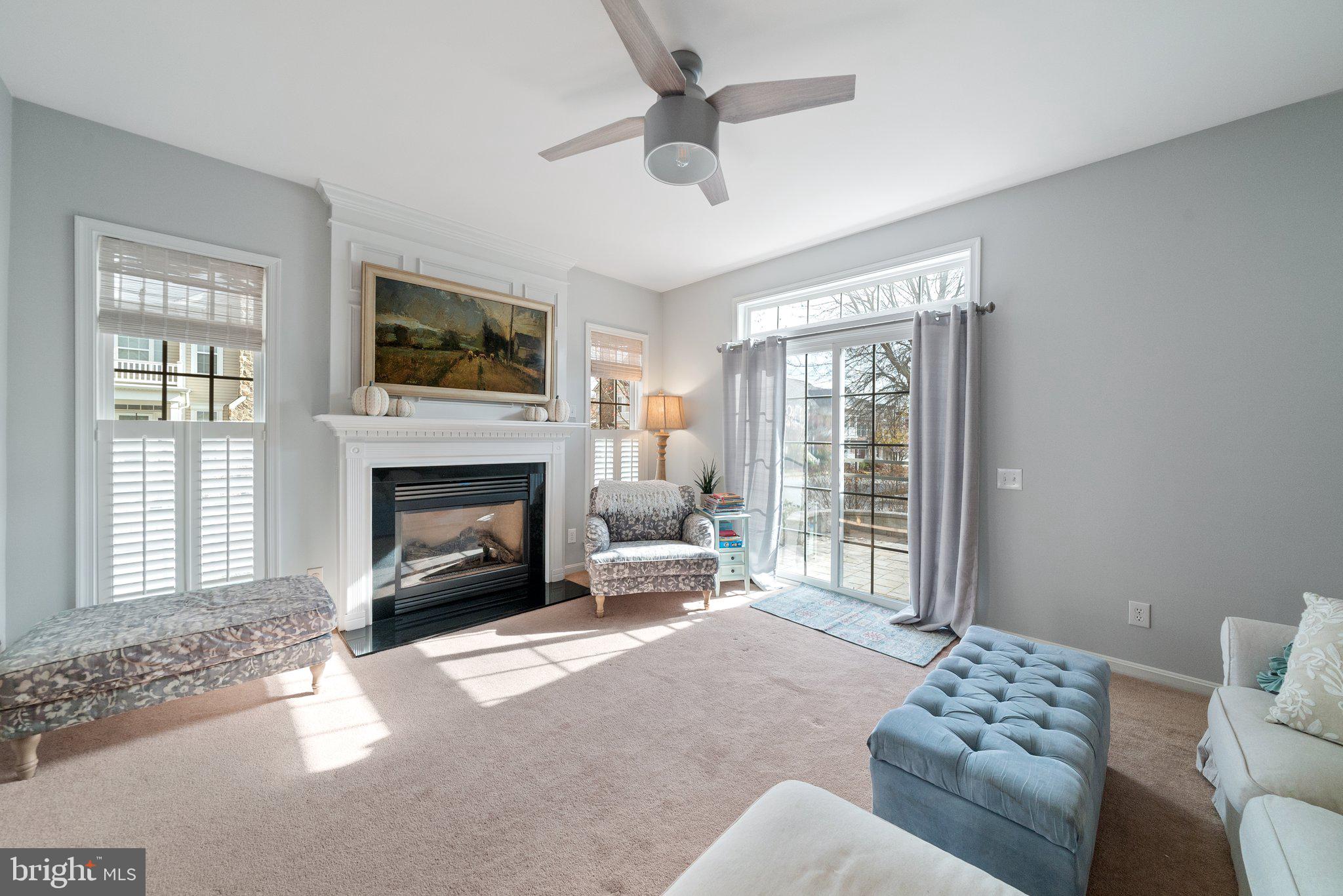 WINDSOR RIDGE - Residential