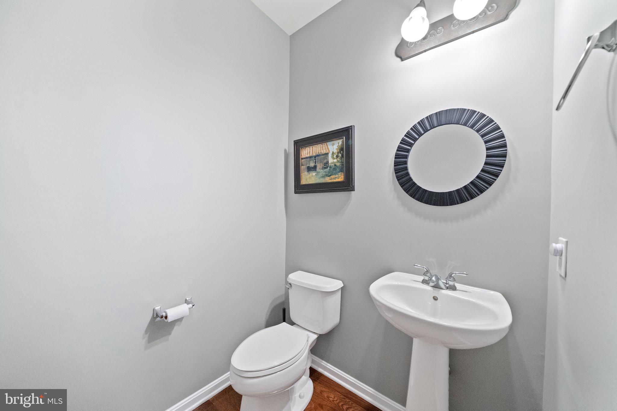 WINDSOR RIDGE - Residential